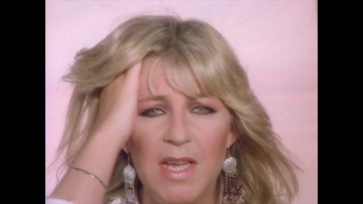 Fleetwood Mac: Hold Me