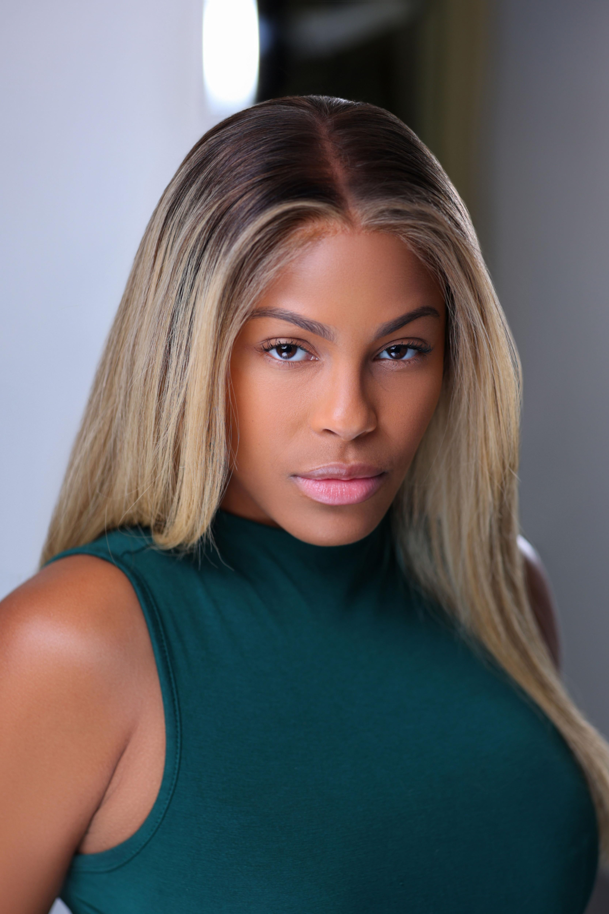 Simone Johns