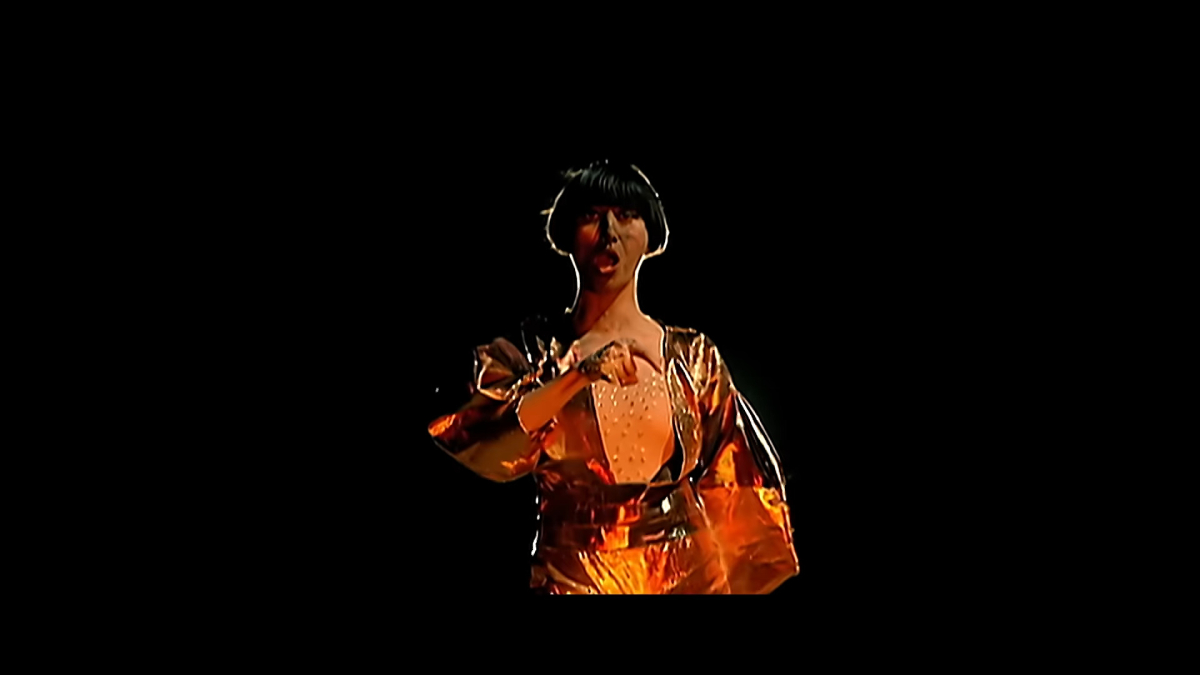 Yeah, Yeah, Yeahs: Gold Lion