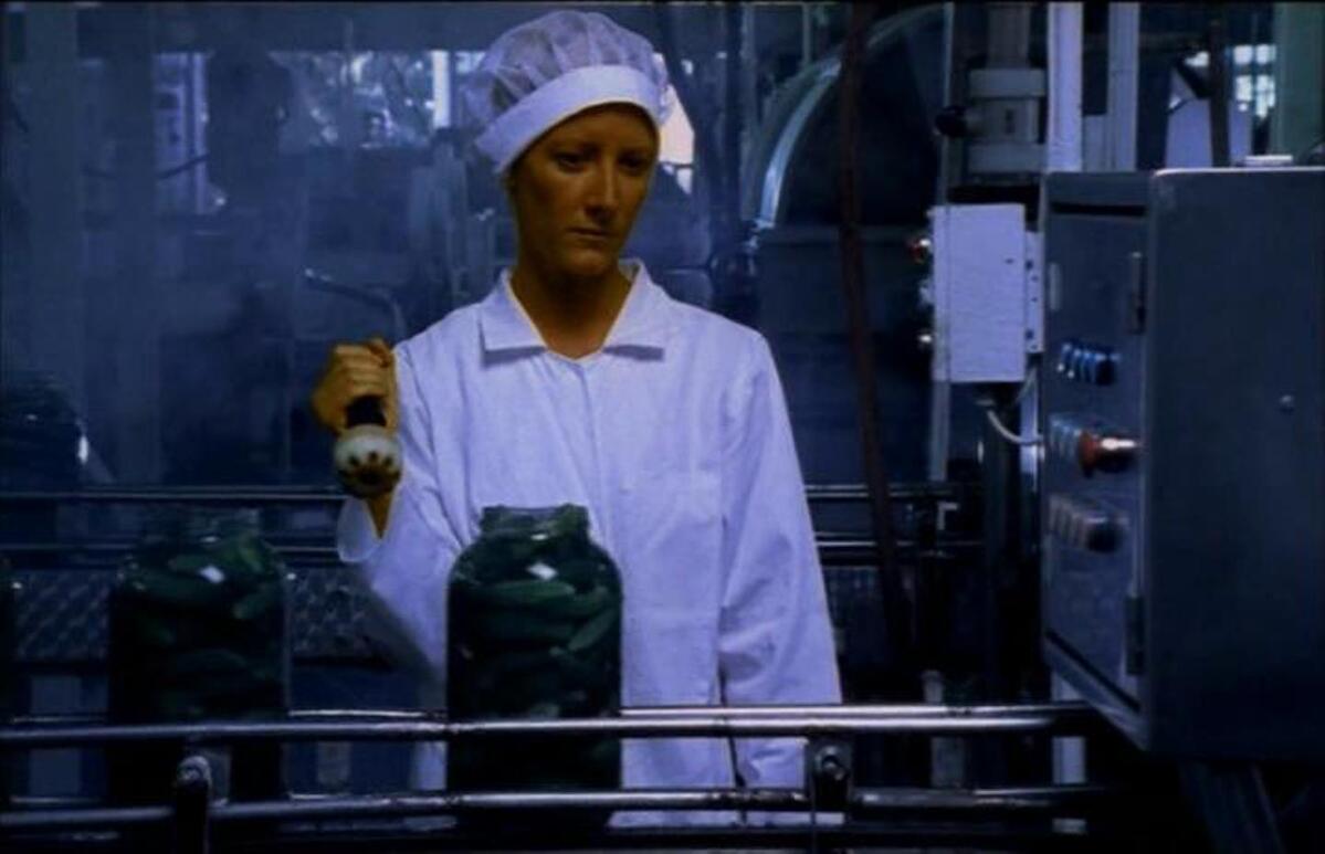 18 Pictures from the Life of a Conserve Factory Girl