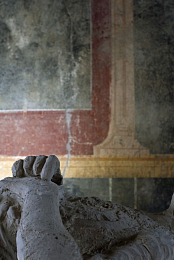 Pompeii's Living Dead