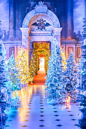 Deck the Halls: The Luxury Christmas Decorators