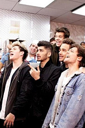 One Direction: Midnight Memories