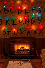 Stranger Things Fireplace (2025) 720p WEBRip-WORLD