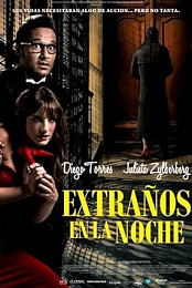 Extranos en la noche