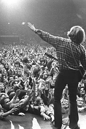John Fogerty - Fortunate Son (Live)
