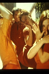Les filles en orange