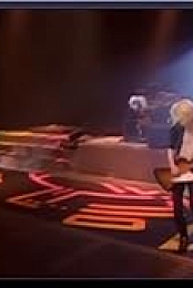 Def Leppard: Armageddon It