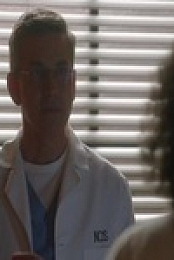 NCIS S20E20 480p x264-mSD EZTV