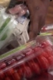 Guys Grocery Games S03E04 720p WEB x264-PFa [eztv]