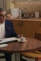 Schitts Creek S06E08 WEBRip x264-CookieMonster [eztv]