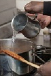 Baked in Tradition S01E02 720p WEBRip x264-SKYFiRE EZTV