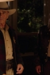 Twin Peaks S03E04 HDTV x264-KILLERS[eztv]