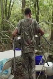 Moonshiners S10E16 Basement Bust 480p x264-mSD EZTV