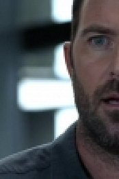 Blindspot S04E06 iNTERNAL 720p WEB x264-BAMBOOZLE [eztv]