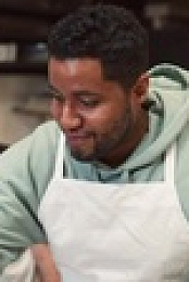 Baked in Tradition S01E01 720p WEBRip x264-SKYFiRE EZTV