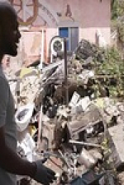 Hoarders S14E02 480p x264-mSD EZTV