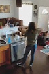 Neighborhood Wars S04E04 XviD-AFG EZTV