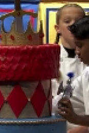 Canadas Smartest Person Junior S01E01 WEB h264-KOMPOST [eztv]