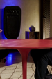 Red Table Talk (2018) S03E12 Jada Brings Herself to the Table 720p WEBRip