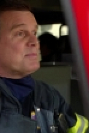 9-1-1 S04E06 WEB x264-PHOENiX EZTV