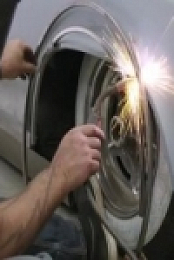 Full Custom Garage S05E03 480p x264-mSD [eztv]