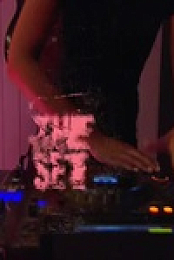 The Set S03E05 480p x264-mSD EZTV