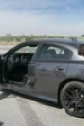 Roadkill S04E03 Dodge Hellcat-Viper-Hellcat Thrash Battle 720p WEB x264-ROBOTS [eztv]