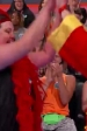 Lets Make A Deal 2009 S10E46 WEB x264-W4F [eztv]