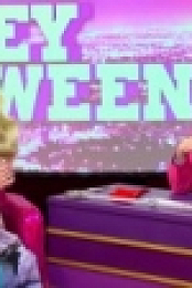 Hey Qween S01E01 720p WEB x264-CRiMSON [eztv]
