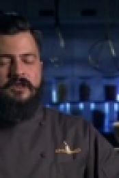 Chopped S45E03 A Pretty Pickle Pizza iNTERNAL WEB x264-ROBOTS [eztv]
