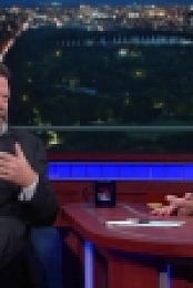Stephen Colbert 2016 10 18 Nick Offerman 720p WEB x264-HEAT[eztv]