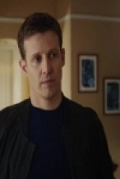 Blue Bloods S10E17 iNTERNAL 480p x264-mSD [eztv]