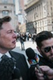 The Ruling Class S01E01 1080p WEB h264-OPUS EZTV