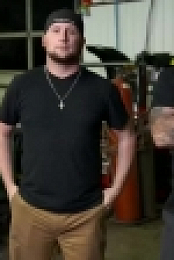 Misfit Garage S06E04 WEB x264-TBS[eztv]
