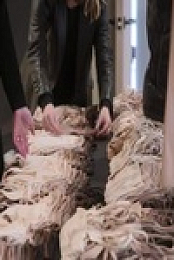 The Kardashians S02E06 480p x264-mSD EZTV