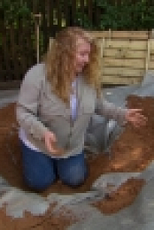 Garden Rescue S03E01 Redditch 720p WEBx264-SOIL[eztv]