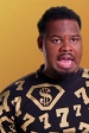 90s House S01E08 WEB x264-CROSSFIT[eztv]
