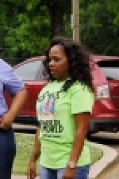 Bring It S03E22 Wigging Out HDTV x264-WaLMaRT EZTV