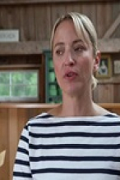 The Lost Kitchen S03E08 480p x264-mSD EZTV