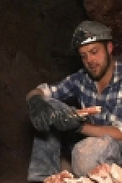 Outback Opal Hunters S01E02 PDTV x264-CBFM [eztv]