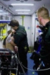 Inside the Ambulance S03E01 720p WEB x264-UNDERBELLY [eztv]