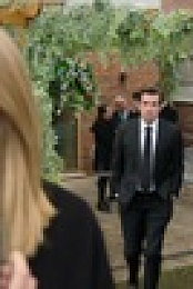 Bad Sisters S01E09 720p WEB H264-GLHF EZTV