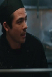 Elsbeth S02E05 Elsbeth Flips The Bird 480p x264-mSD EZTV