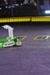 BattleBots 2015 S05E09 Now or Never WEB h264-CAFFEiNE EZTV