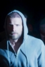 Kingdom 2014 S02E20 No Sharp Objects 720p HDTV x264-TTL EZTV