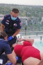 Paramedics S03E02 720p HDTV x264-CBFM EZTV