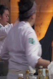 Top Chef S18E08 480p x264-mSD EZTV