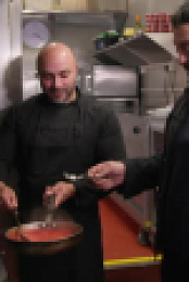 Adam Richman Eats Britain S01E09 XviD-AFG EZTV