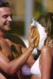 Love Island S09E49 720p WEB h264-SCONES EZTV